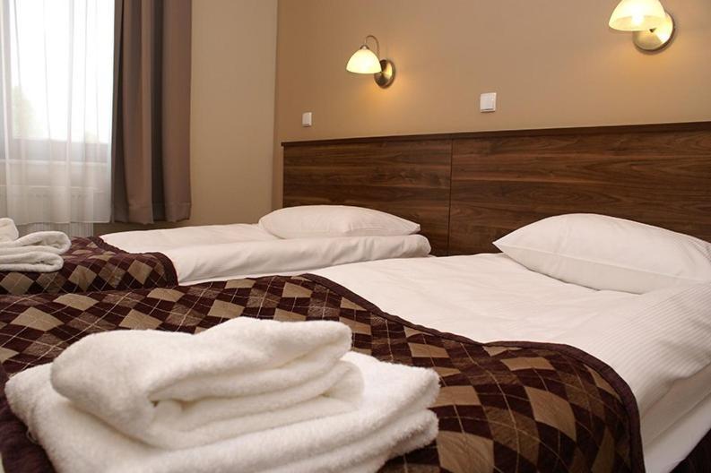 Hotel Belfort Ломжа Екстер'єр фото